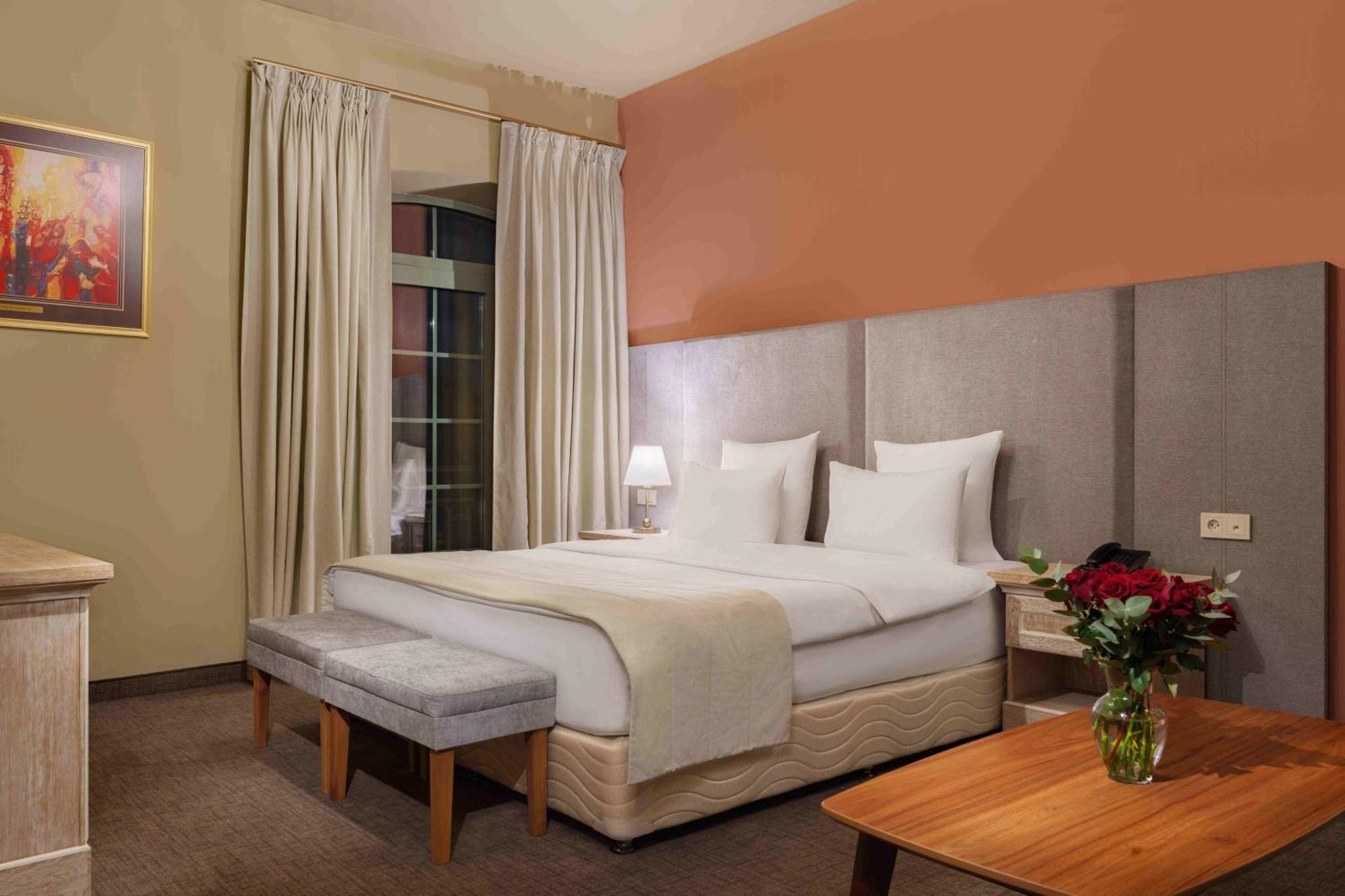Grand Hotel Gyumri By Apricot Hotels Zewnętrze zdjęcie